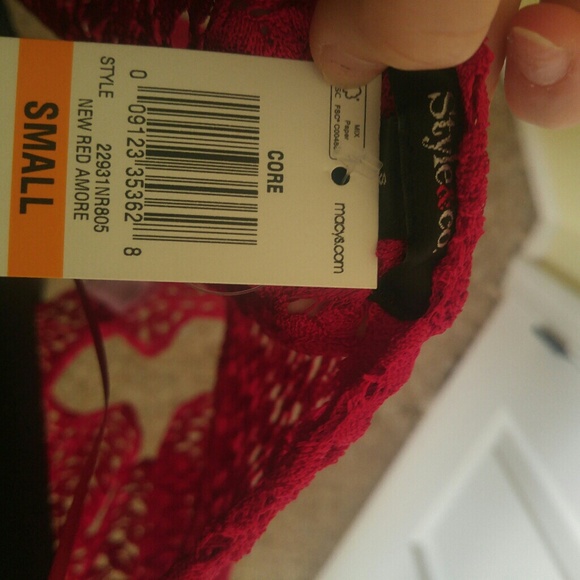 Flowy Crop Top - Picture 4 of 6